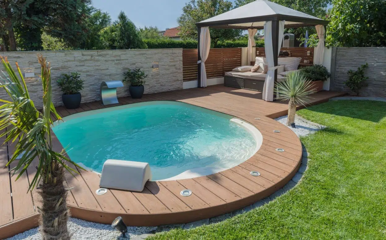 Une mini piscine